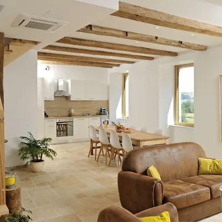 Domaine Du Charouzech *