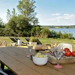 Casa de Férias Domaine Du Charouzech Salles-Curan