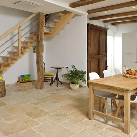 Holiday home Domaine Du Charouzech