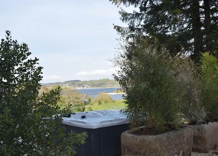 Domaine Du Charouzech * Salles-Curan