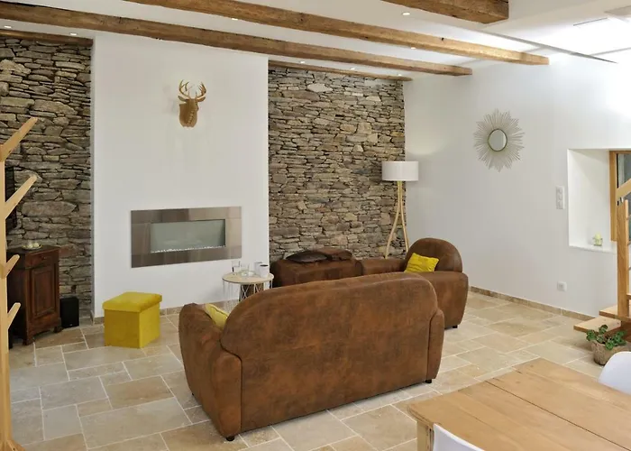 Domaine Du Charouzech Salles-Curan