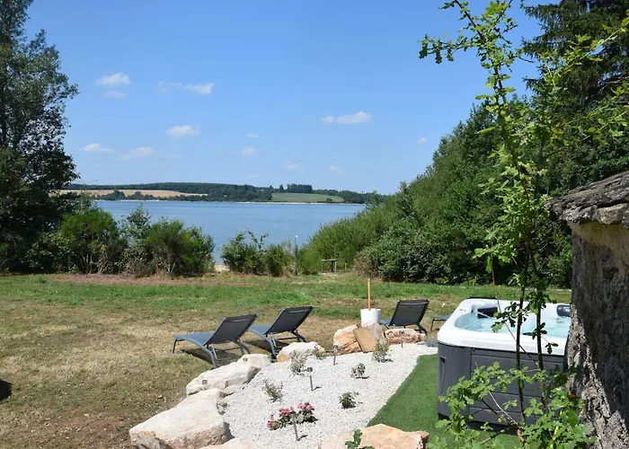 Domaine Du Charouzech * Salles-Curan