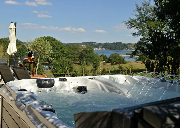 Feriehus Domaine Du Charouzech