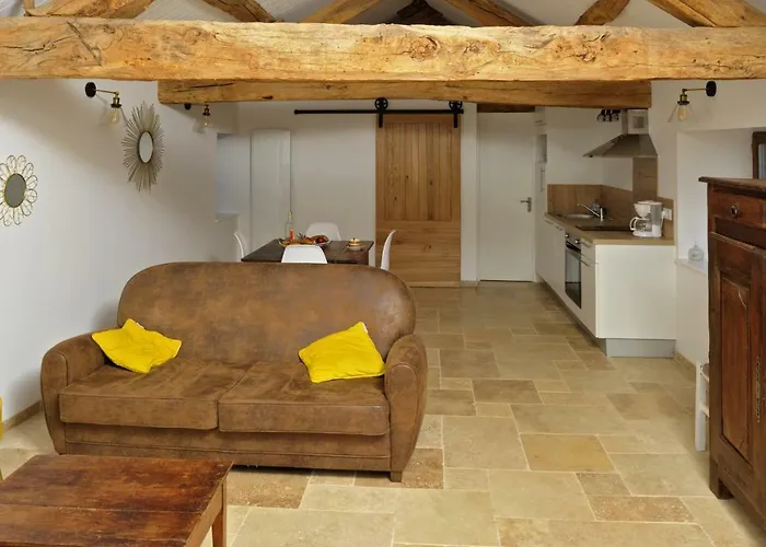 Domaine Du Charouzech